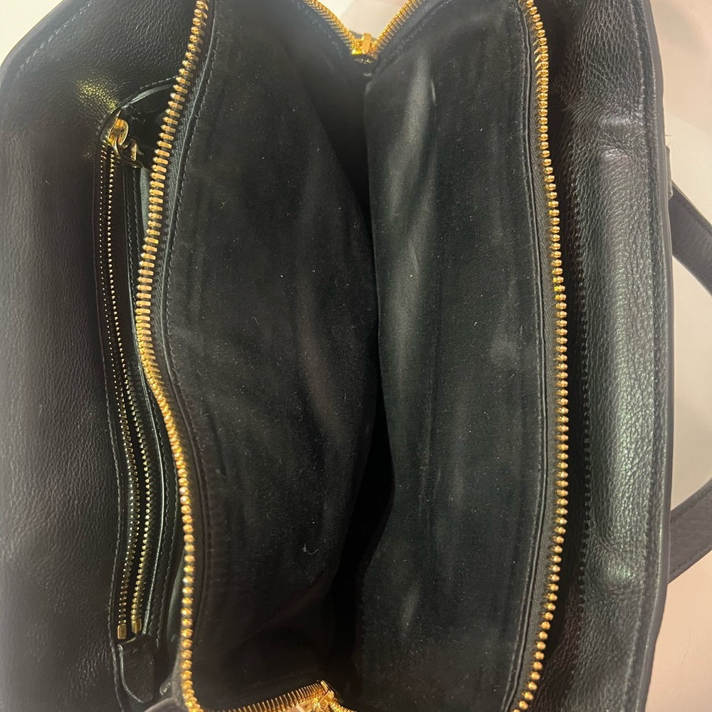Miu Miu Black Grained Leather Shoulder bag with strap - Picture 4 of 6